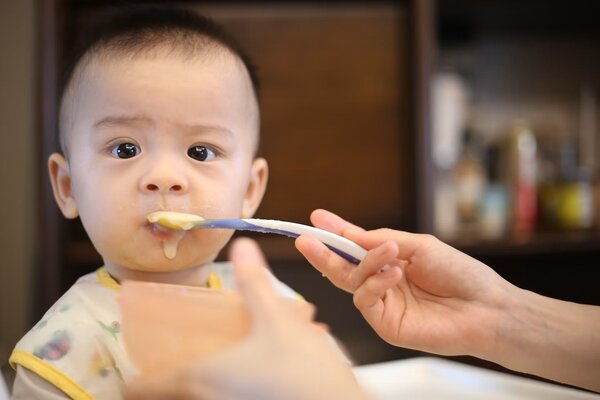 Von praktisch bis süß: Die neuesten Trends bei Baby-Lätzchen für jeden Geschmack